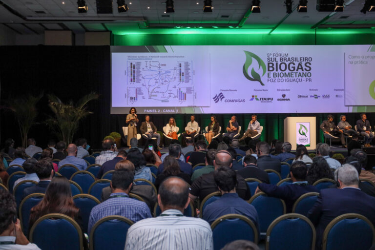 Leia mais sobre o artigo Cases: 12 empresas estarão no palco do 6º Fórum