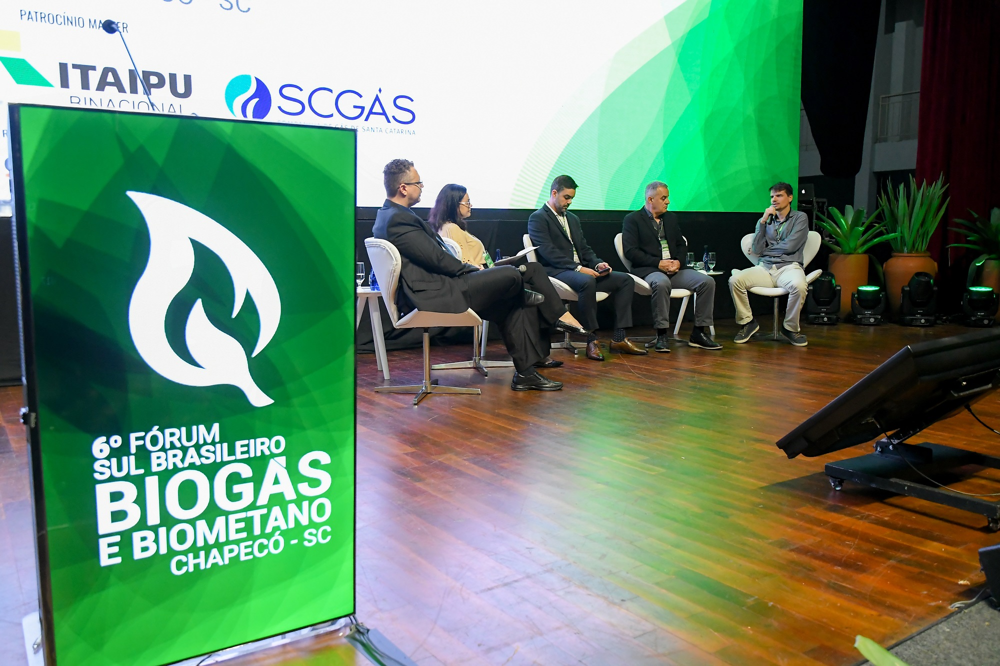 Você está visualizando atualmente Painel 7 – Capacitações técnicas e mercado de trabalho